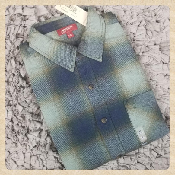 Arizona Jean Company Other - Men's Flannel Shirt